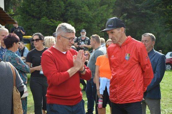 Grafika 12: 41.Międzynarodowy Otwarty Bieg Przełajowy w Obliwicach