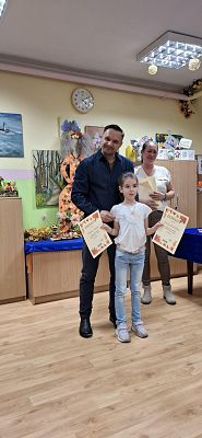 Wręczanie nagród i dyplomów uczestnikom konkursu.