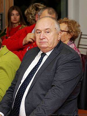 Grafika 2: Benefis Krzysztofa Pruszaka