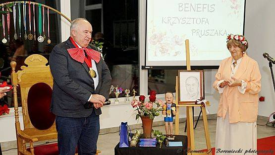 Grafika 16: Benefis Krzysztofa Pruszaka