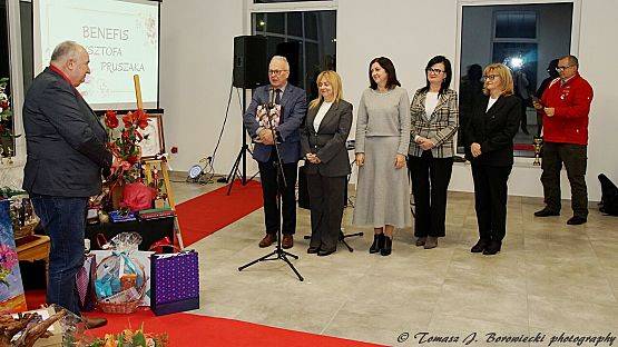 Grafika 14: Benefis Krzysztofa Pruszaka