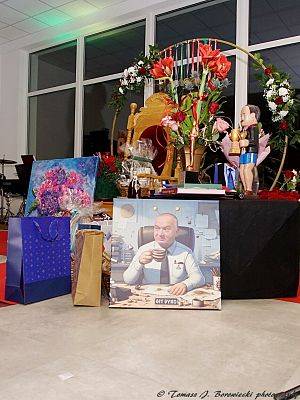 Grafika 9: Benefis Krzysztofa Pruszaka