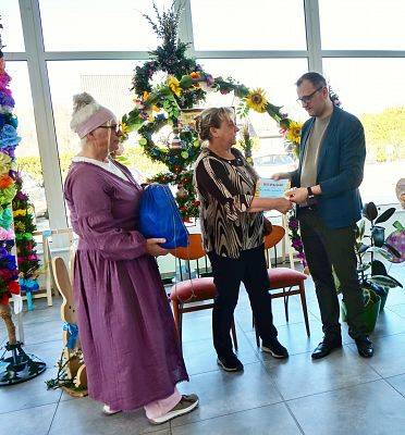 Konkurs na Eko Palmę Wielkanocną w Mostach – tradycja w dobrym stylu grafika