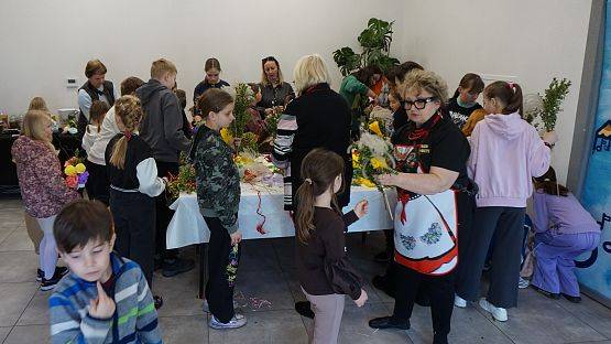 Konkurs na Eko Palmę Wielkanocną w Mostach – tradycja w dobrym stylu grafika