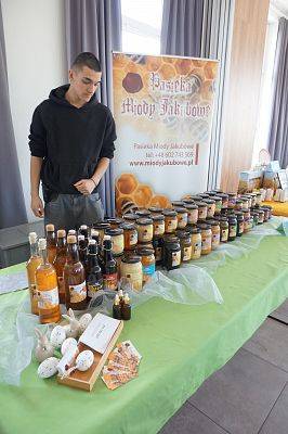 Konkurs na Eko Palmę Wielkanocną w Mostach – tradycja w dobrym stylu grafika